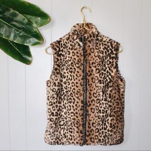 •ERIN LONDON• Leopard Print Zip Up Vest